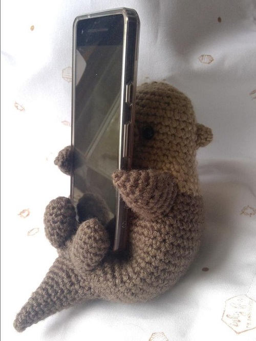 Easy and Cute Animals Mobile Holders Patterns 2