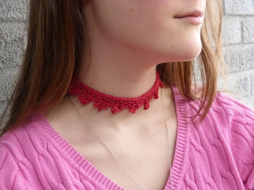 cute and easy Crochet Choker