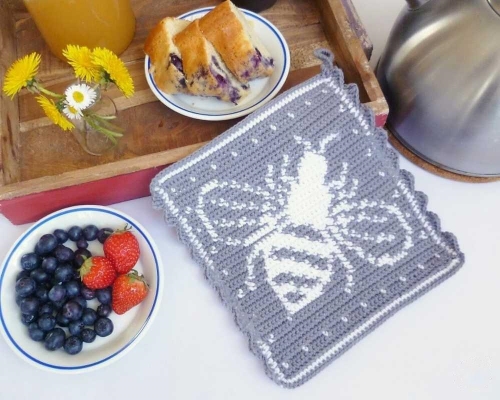 Tapestry Crochet Bee Potholder