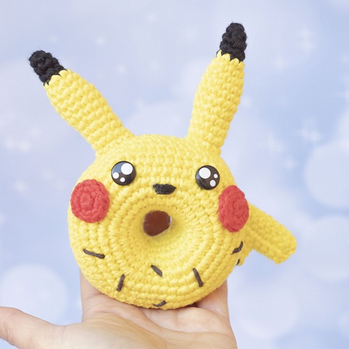 Pokƒƒ‚© donut Pikachu