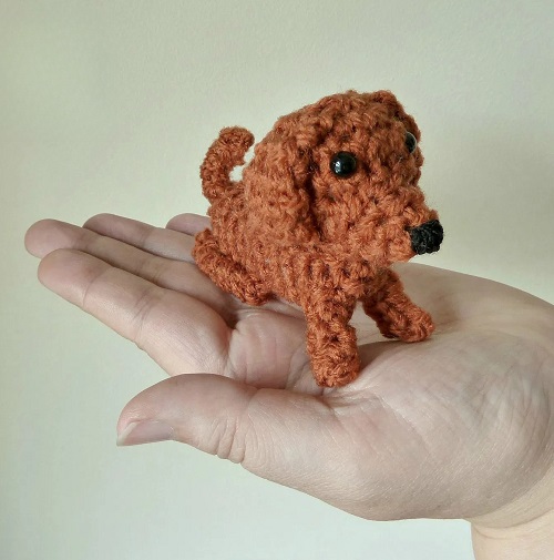 Teeny Tiny Dachshund Amigurumi