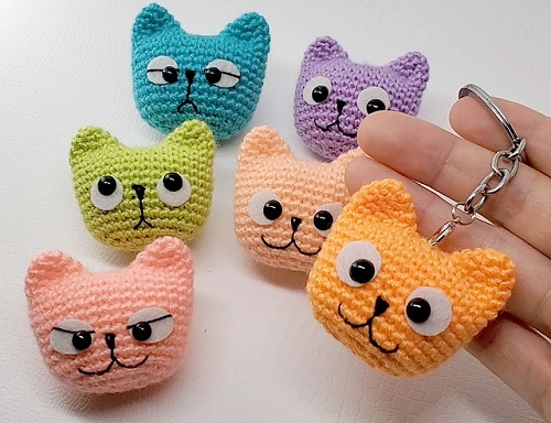 Cute and Cuddly Kitten Keychain Pattern