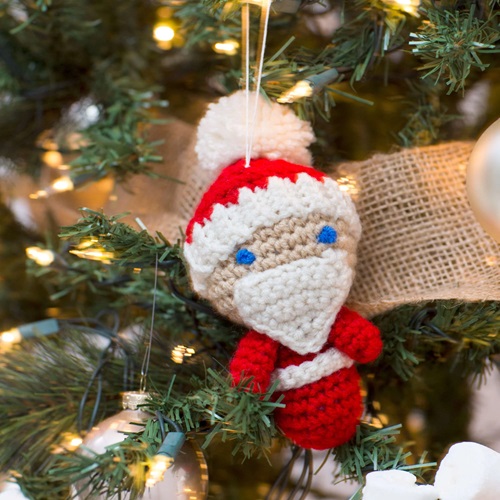 Crochet Amigurumi Santa Ornaments‚ Pattern