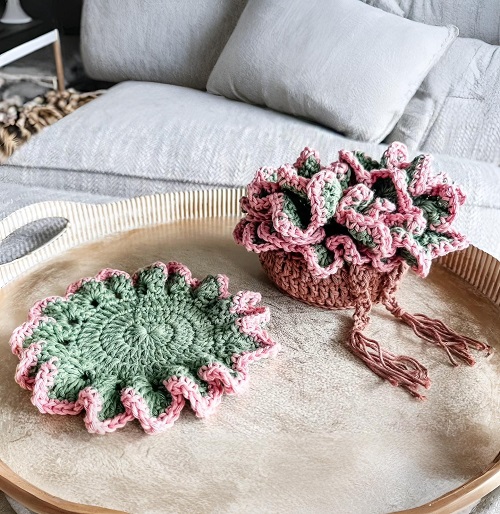 Flora Vera Crochet Pattern