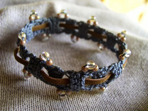 Super Easy Crochet Bead Bracelet