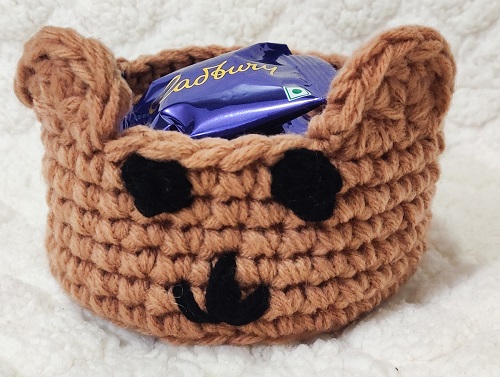 Easy and Cute Crochet Bear Basket Patterns 3