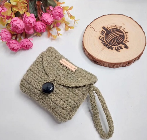 DIY Crochet Green Tri-fold Wallet