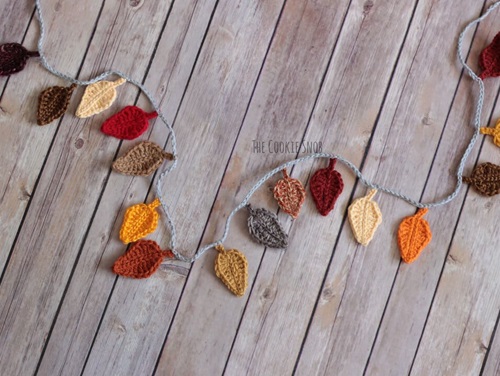 Fall Leaf Garland Crochet Pattern