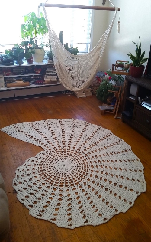 Crochet Seashell Carpet