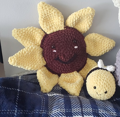 Crochet Sunny the Sunflower Pillow