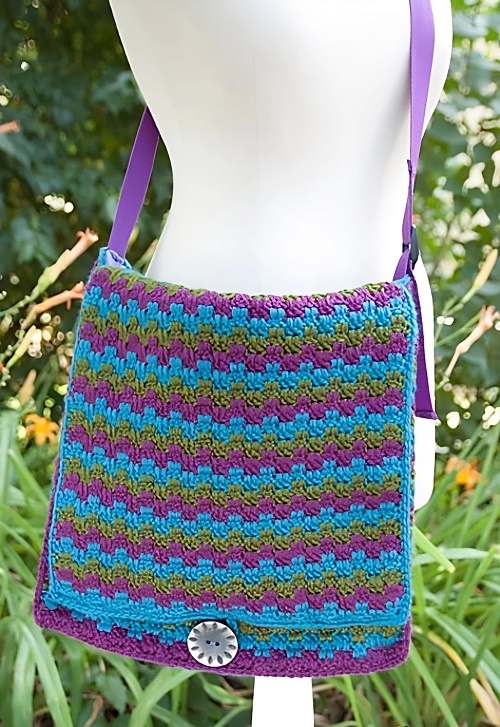 Mesmerizing Messenger Bag Crochet Pattern