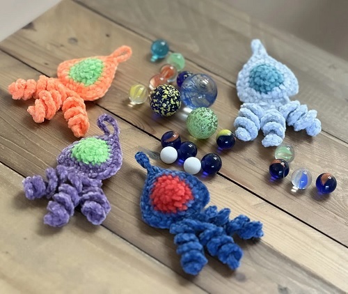 crochet-marbled-jellyfish-fidget-toy