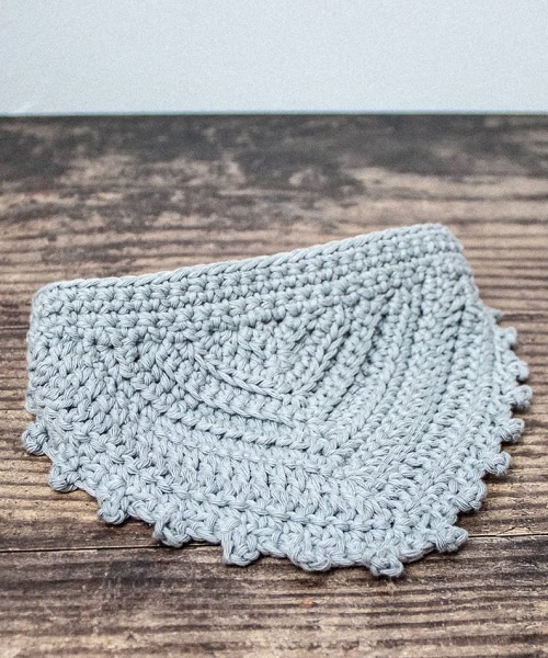 Crochet Baby Bibs Free Patterns 5
