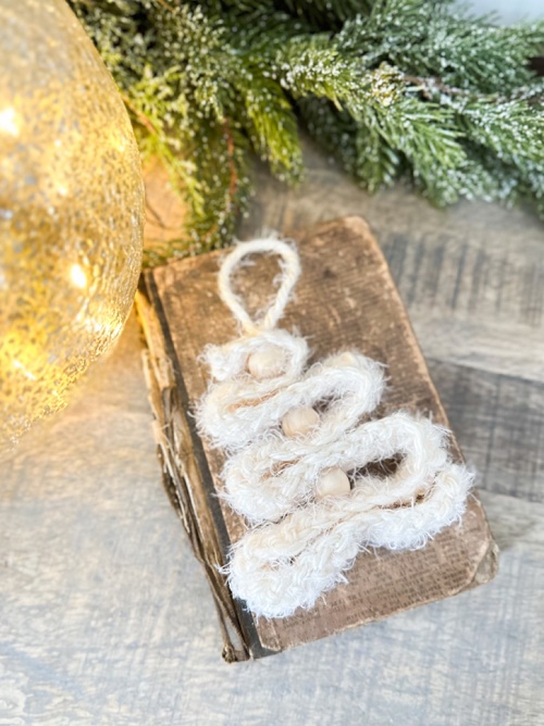 DIY Crochet Rustic Trees