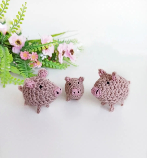 Itty Bitty Piggy Toy