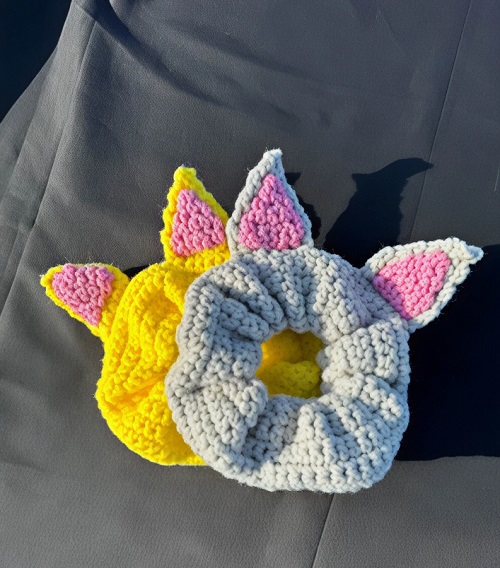 Crochet Cat Scrunchie