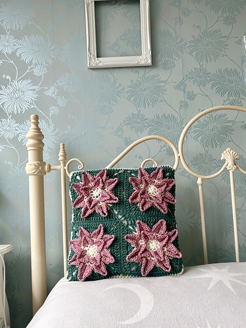 Easy Crochet Pillow Pattern With 3D Flowers