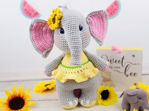 little Crochet Elephants