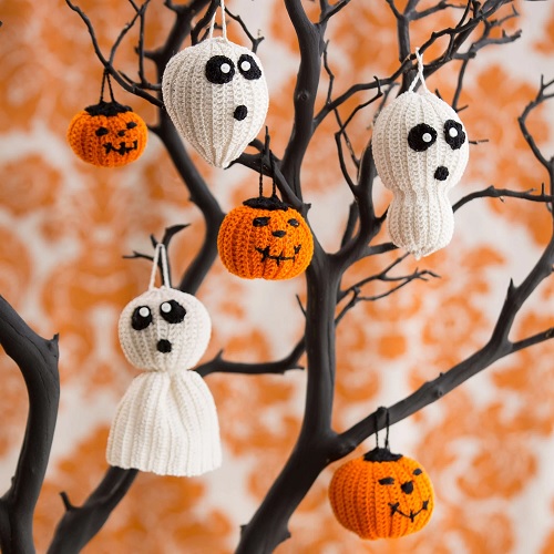 Crochet Halloween Tree of Spookiness