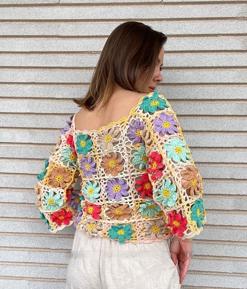 Off the Shoulders Flower Top Crochet Free Pattern