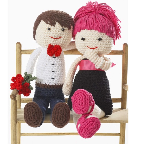 crochet doll couple