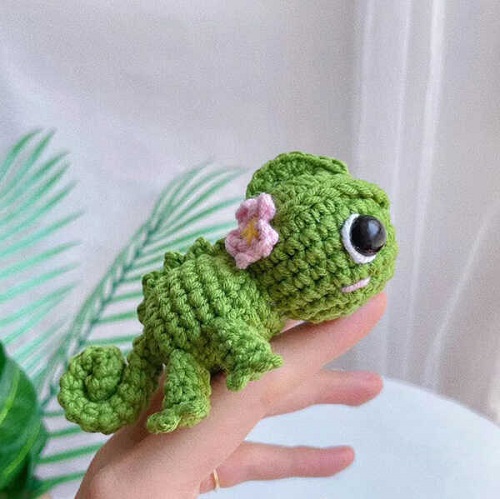 Chameleon Crochet Pattern