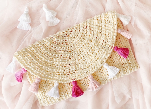 Evelyn Crochet Clutch Free Pattern