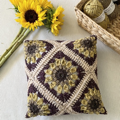 Sunflower Pillow Crochet Patterns 2