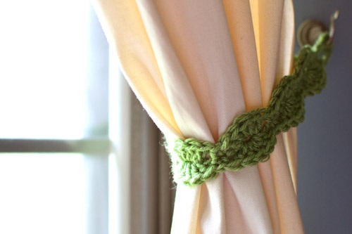 Simple Tie-back Crochet Pattern