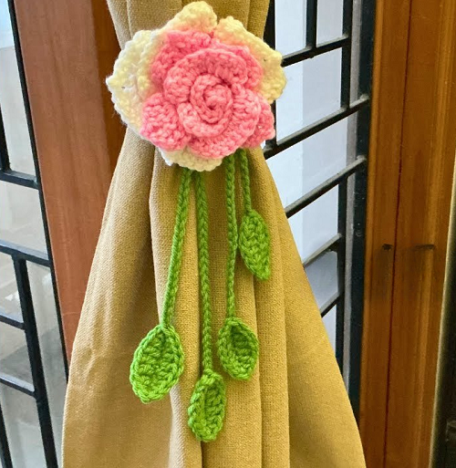Crochet Floral Curtain Holder Free Patterns 3
