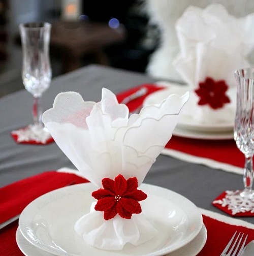 Poinsettia Christmas Napkin Holder