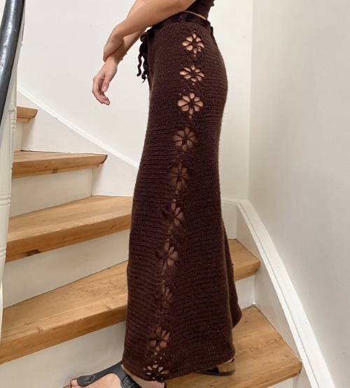 Crocheted Long Pant with Floral Pattern