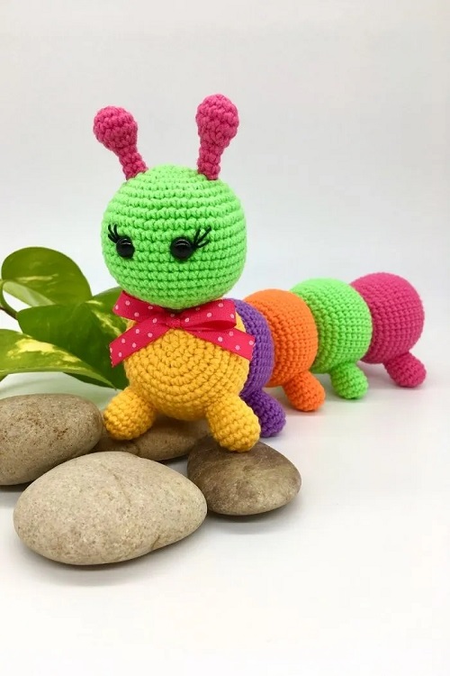 Free Amigurumi Caterpillar Crochet Patterns 1
