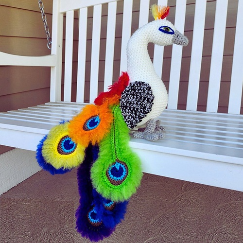 loely Creative Peacock Free Crochet Patterns