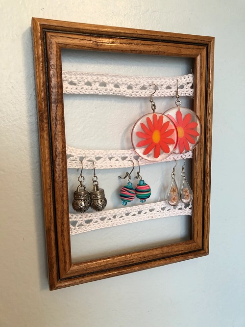 Picture Frame Turned Crocheted Jewelry Holder