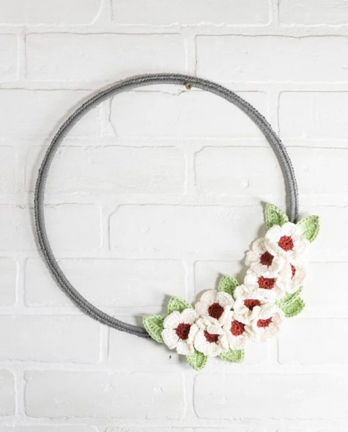 Flower Crochet Wreath Pattern