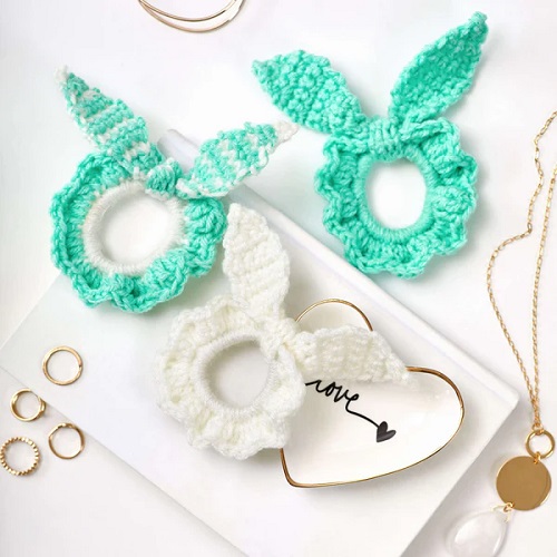 Easy and Cute Crochet Hair Tie Patterns 2