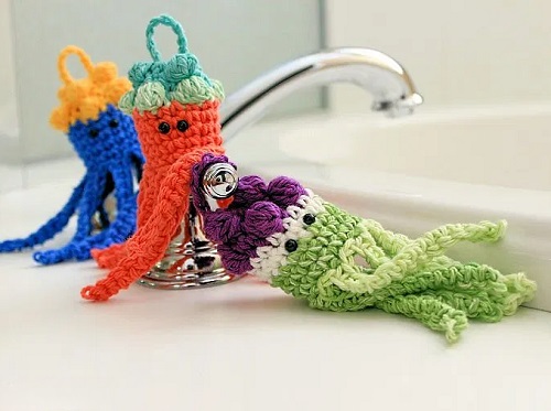 jellyfish-bath-scrubbies