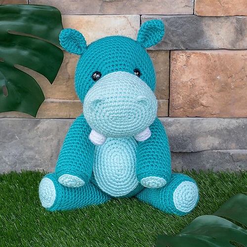 Harriet the Hippo Free Amigurumi Pattern
