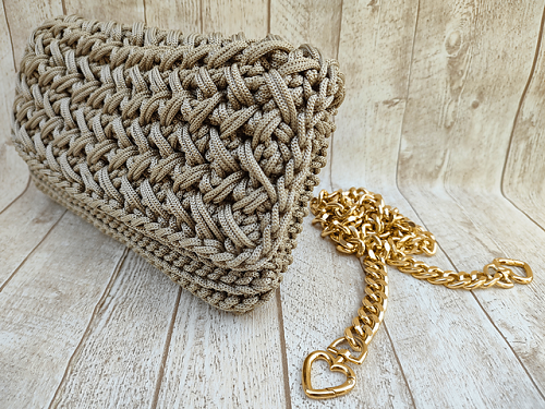 DIY Crochet Clutches Patterns Ideas 3