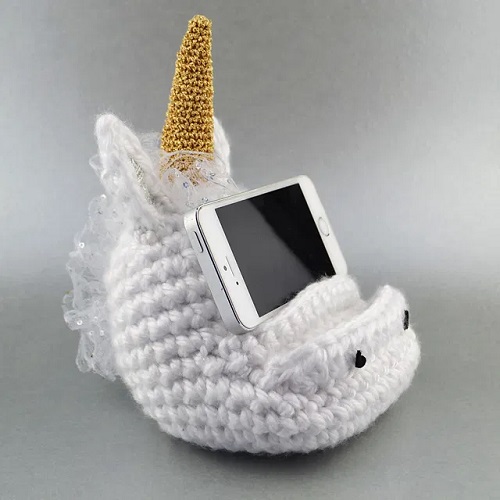 DIY Crochet Phone Holder Ideas 2