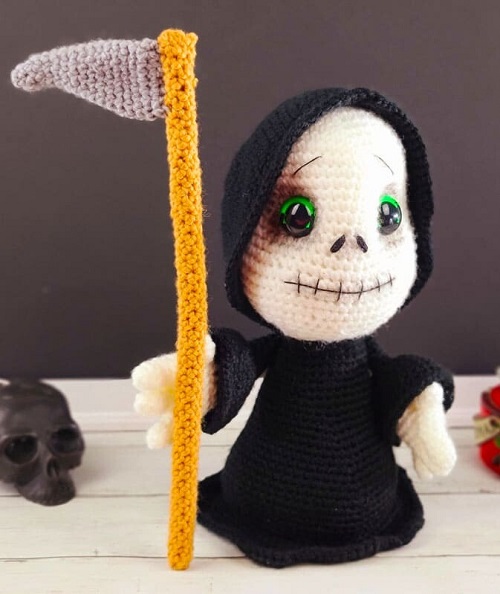 Crochet Grim Reaper Amigurumi Doll