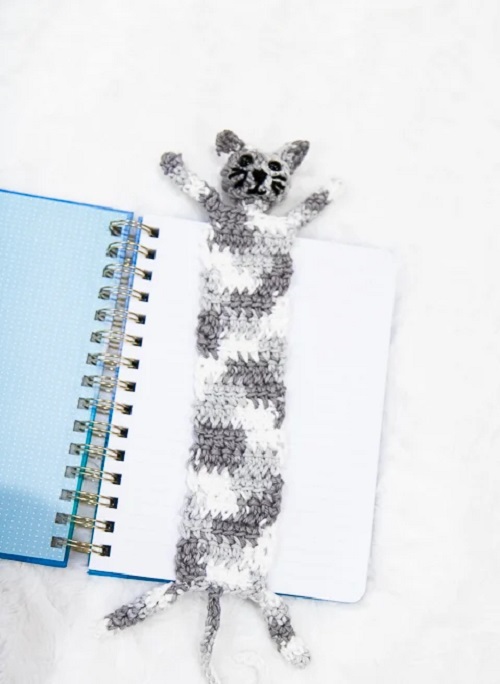 DIY Scrap Yarn Crochet Patterns Ideas 3