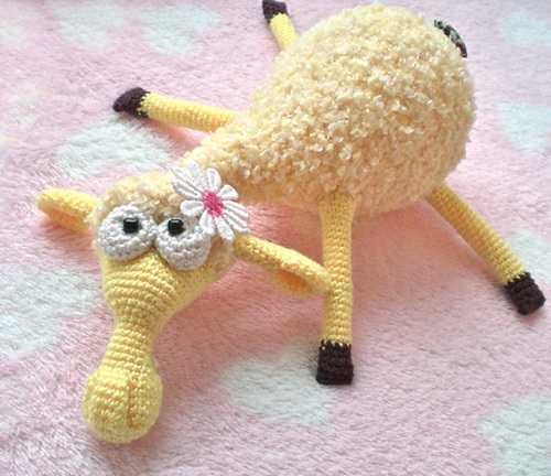 Dolly the sheep Amigurumi fluffy toy