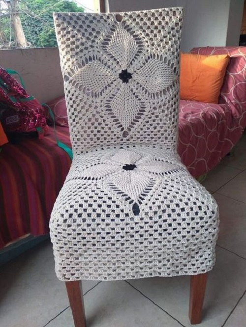 Crochet Seat Cover with Large Floral Motifs
