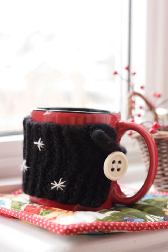 DIY Crochet Mug Cozy 11