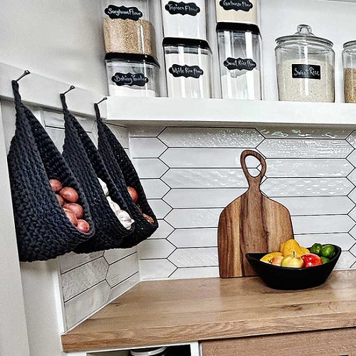 Easy Crochet Hanging Baskets