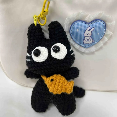 Easy Black Cat Keychain for Beginners