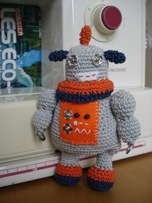 DIY Crochet Robot ideas 3