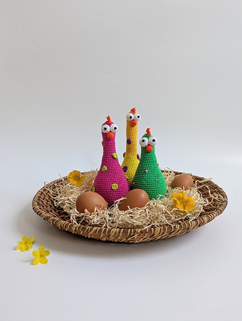 Group of Hens Free Crochet 